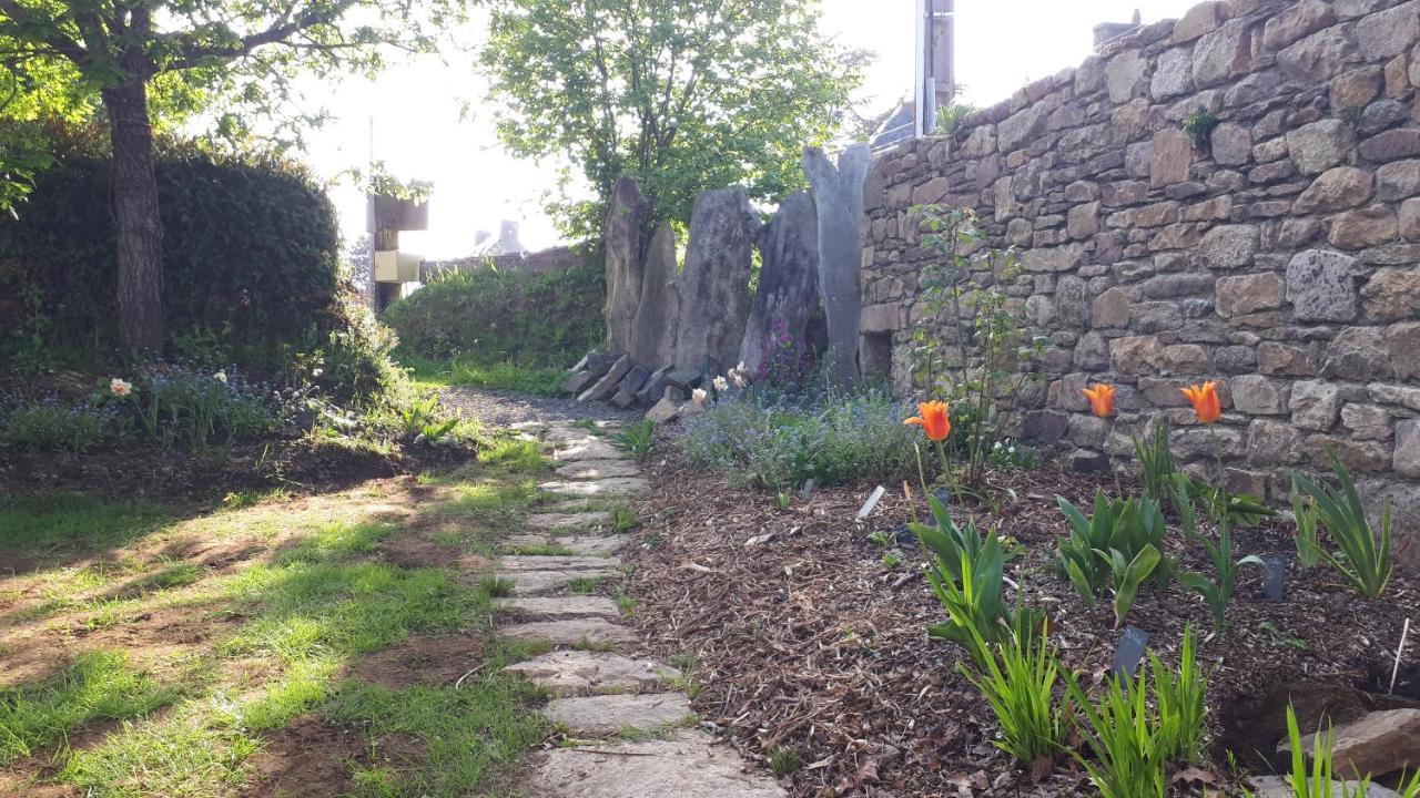 Gites Du Herisson Begard Exterior photo