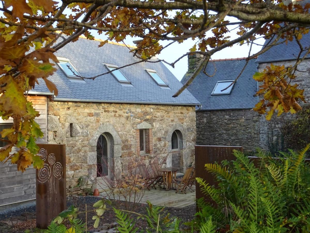 Gites Du Herisson Begard Exterior photo